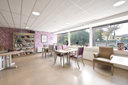 Colisée Residence Les Bains - SAINT PERAY