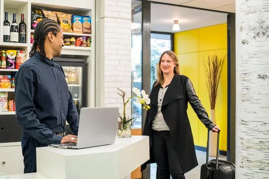 Adagio - Aparthotel access Vanves Porte - VANVES