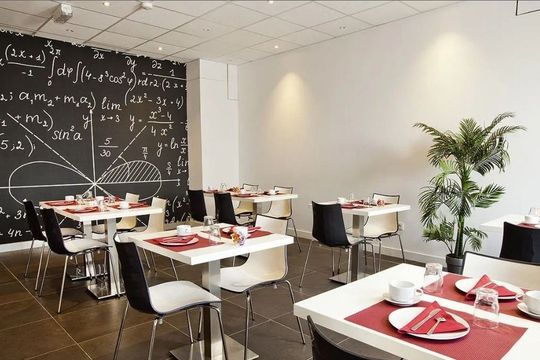 Les Estudines Nanterre Université - NANTERRE