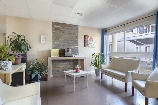 Colisee Residence Bourg Nouveau - JONZAC