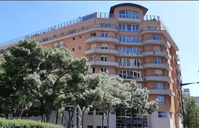 Emeis Léonard de Vinci - COURBEVOIE