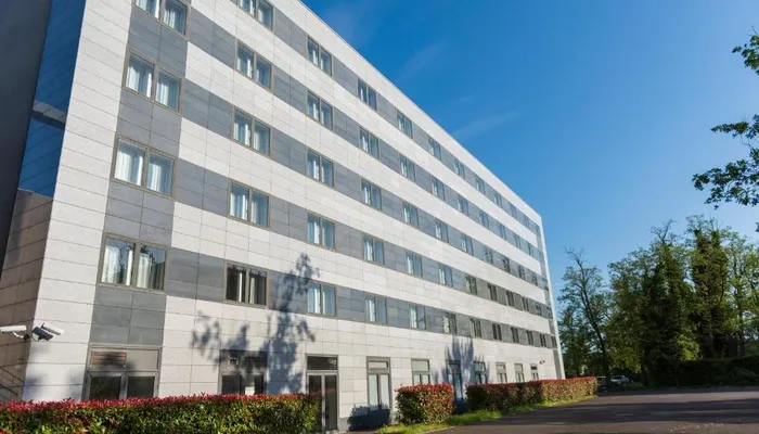 Cerise Bordeaux Mérignac Aéroport - MERIGNAC