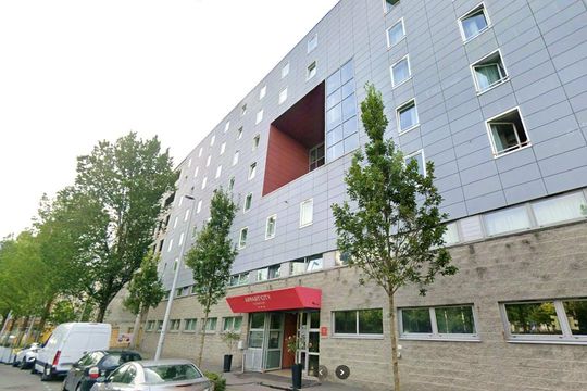 Appart'City Confort Lille Euralille - LA MADELEINE