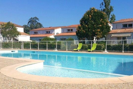 Zenitude Comfort Aparthotel Mandelieu - MANDELIEU LA NAPOULE