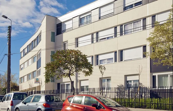 Les Estudines Les Cézeaux - CLERMONT FERRAND