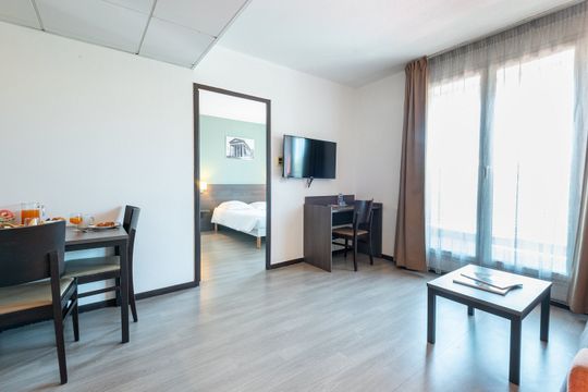 Comfort Aparthotel Nîmes Centre - NIMES