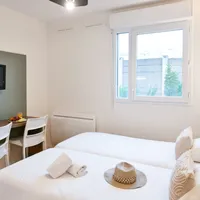 Comfort Aparthotel Versailles Saint Cyr - SAINT CYR L'ECOLE