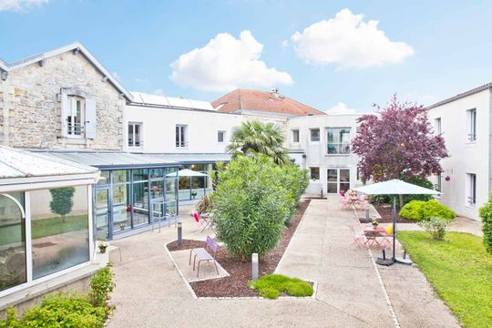 Domidep Residence L'Ombrière - SAINT JEAN D'ANGLE