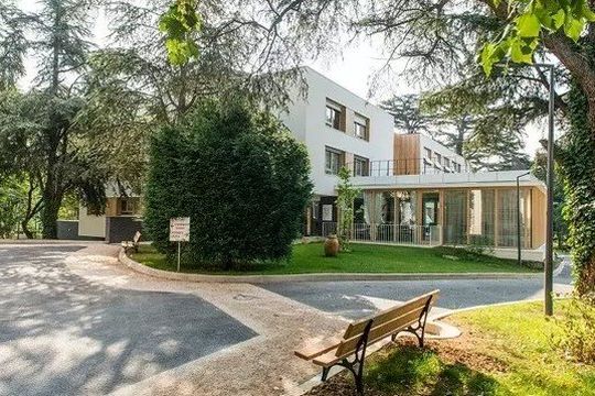 Colisée Residence Les Bains - SAINT PERAY