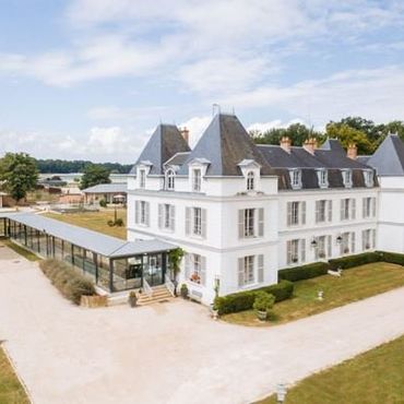 Domusvi Le Château de Montjay - BOMBON