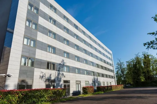 Cerise Bordeaux Mérignac Aéroport - MERIGNAC