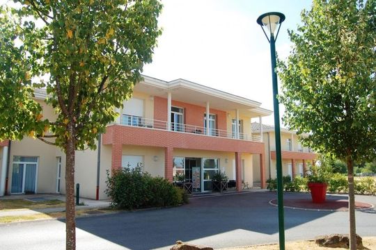 Emeis Residence Patrice Groff - CHARLEVILLE MEZIERES