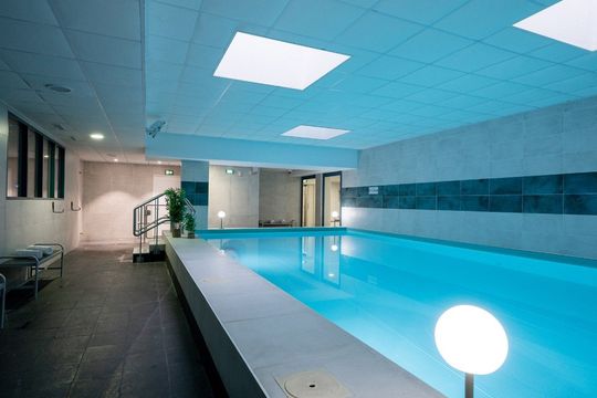 Nemea Quai Victor Tours Centre - TOURS