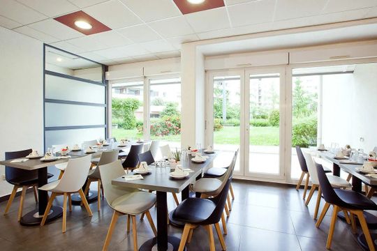 Les Estudines Marie Curie - GRENOBLE