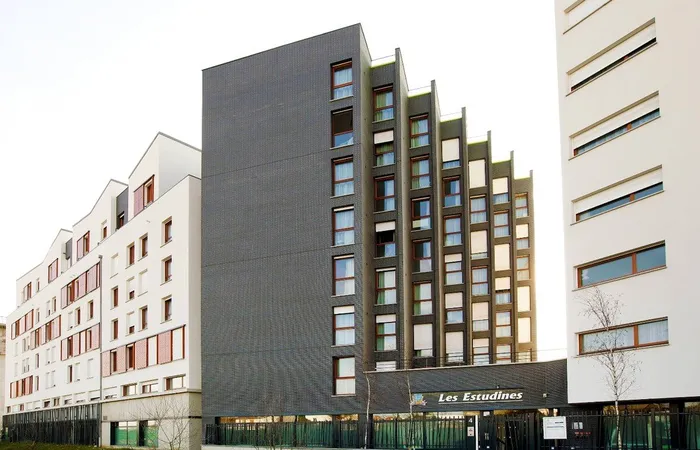 Les Estudines Paris Rosny - ROSNY SOUS BOIS