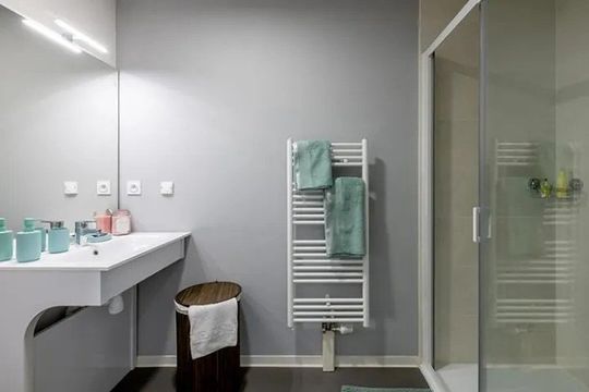 All Suites Study Bordeaux Centre Gare - BORDEAUX