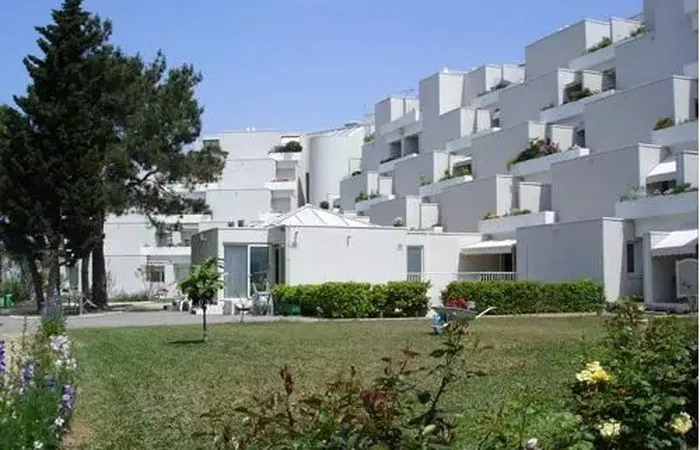 Zenitude Les Girandieres Meze - MEZE