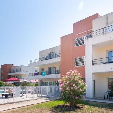 Comfort Aparthotel Canne Mandelieu - MANDELIEU LA NAPOULE