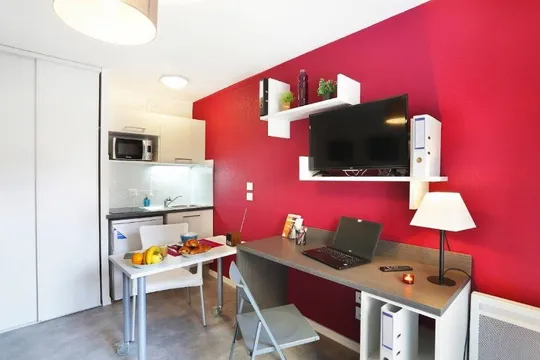 Nemea Appart'Etud Clermont Centre - CLERMONT FERRAND