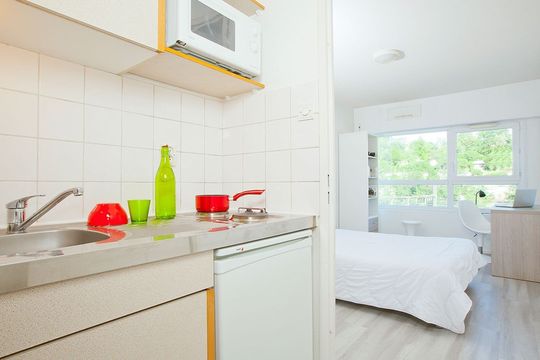 Les Estudines Poitiers Lamartine - POITIERS
